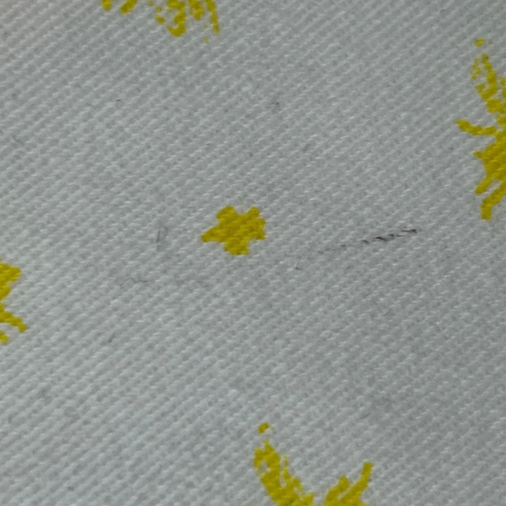 Sur La Table Kids Honey Bee Kitchen Apron White Yellow Cotton‎ Ages 3-10 NWT